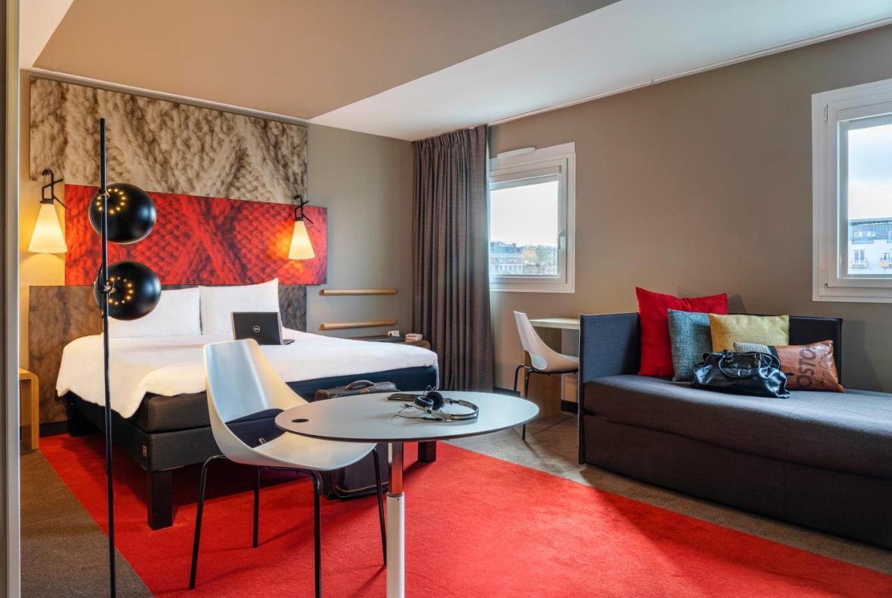 Отель Ibis Nanterre La Defense Экстерьер фото